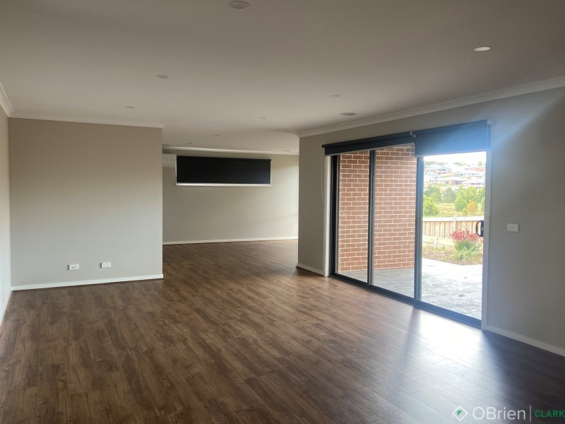 29 Empire Avenue, Drouin VIC 3818