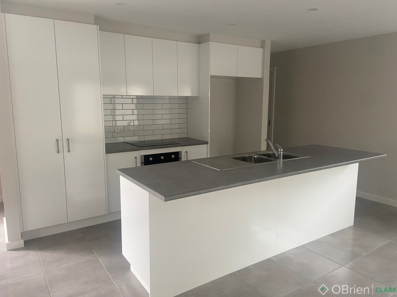 1/71 Bowen Street, Warragul VIC 3820