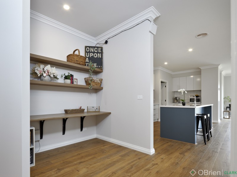 17 Streeton Drive, Warragul VIC 3820