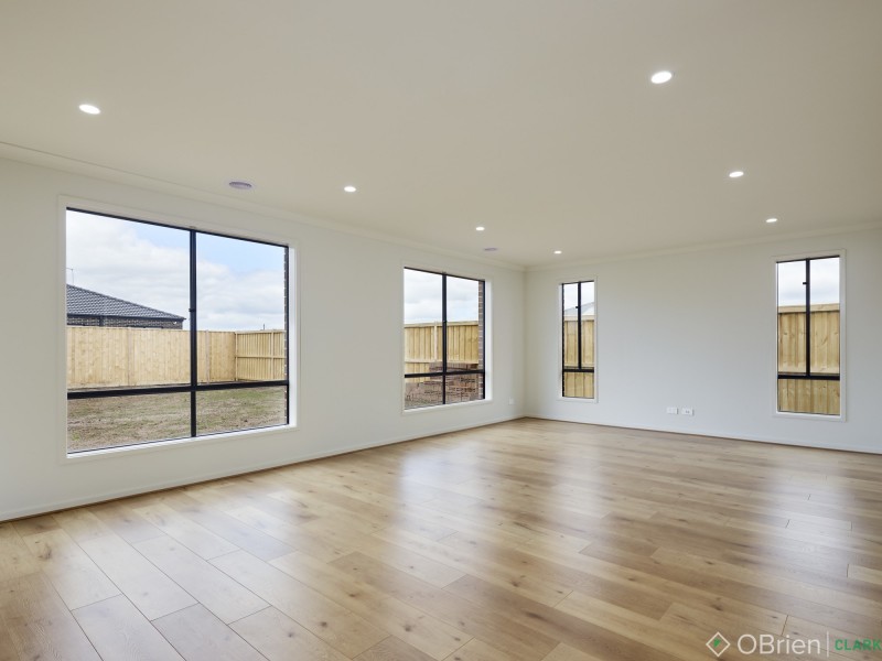 4 Ormond Avenue, Warragul VIC 3820