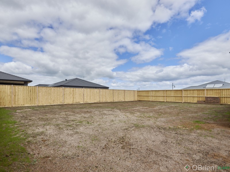 4 Ormond Avenue, Warragul VIC 3820