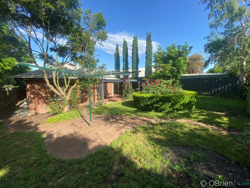 6 Willow Crescent, Warragul VIC 3820