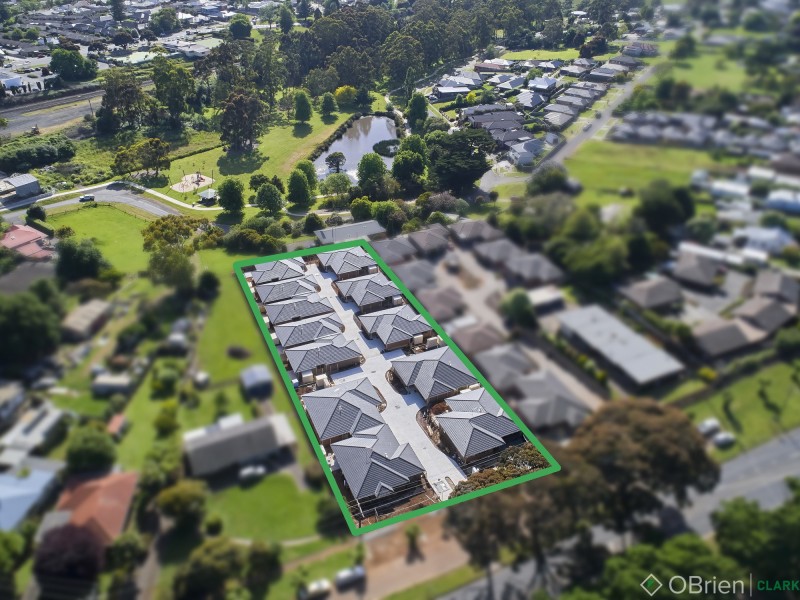 3/18-20 Main South Road, Drouin VIC 3818