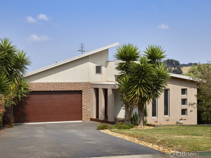 31 Willow Crescent, Warragul VIC 3820