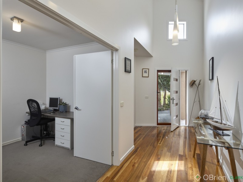 31 Willow Crescent, Warragul VIC 3820