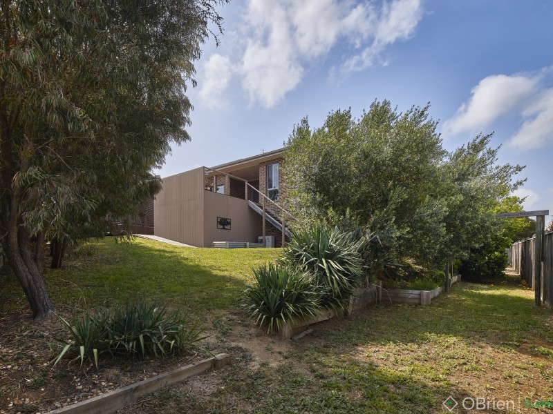 31 Willow Crescent, Warragul VIC 3820