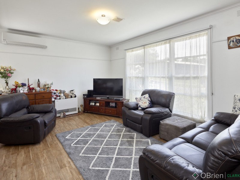 7 Bambra Court, Drouin VIC 3818