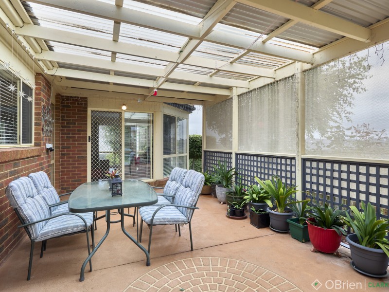 17 Janine Court, Drouin VIC 3818