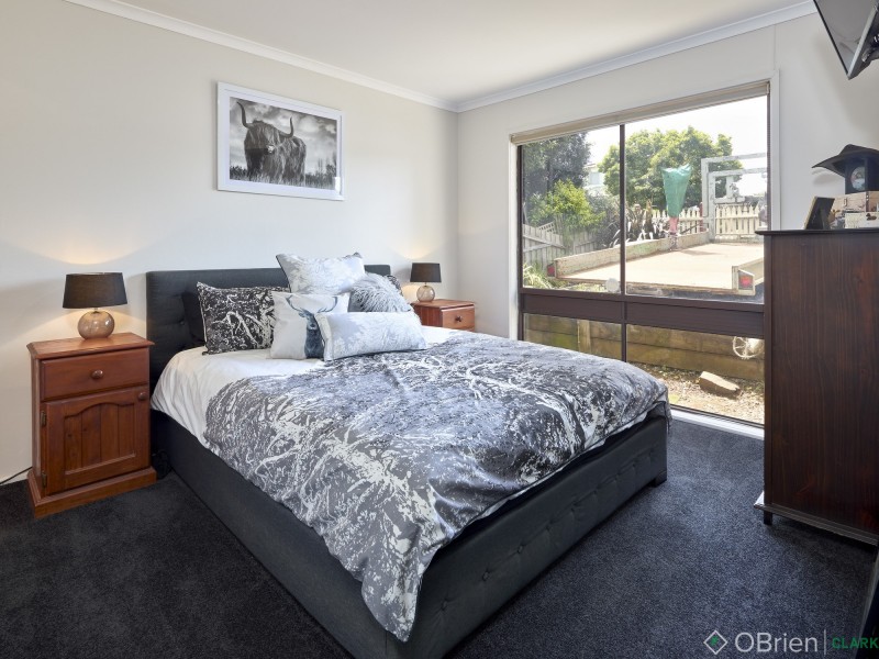 70 Longwarry Road, Drouin VIC 3818