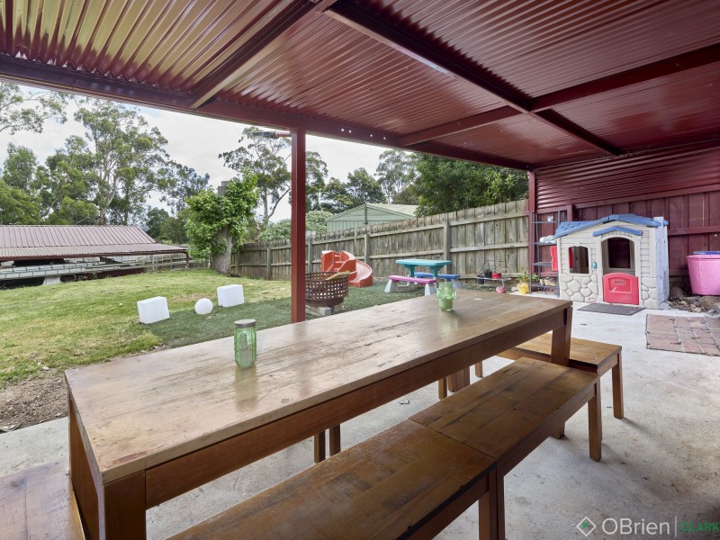 70 Longwarry Road, Drouin VIC 3818