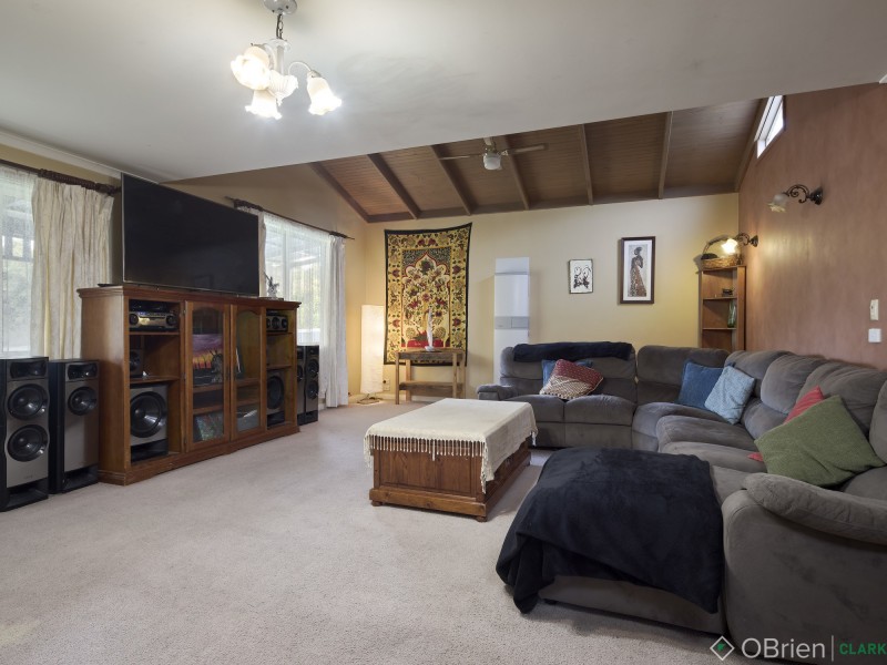 94 Brandy Creek Road, Warragul VIC 3820