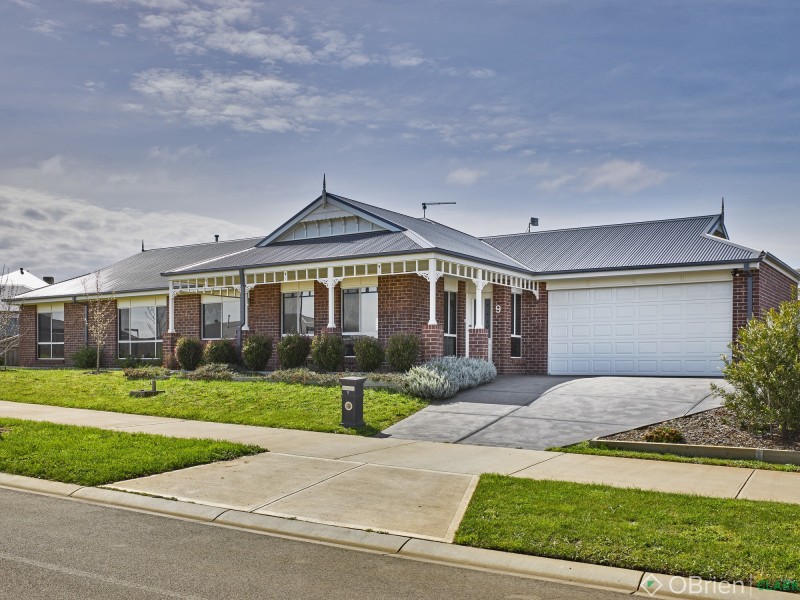9 Highvale Rise, Warragul VIC 3820