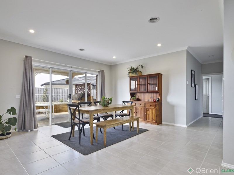 9 Highvale Rise, Warragul VIC 3820