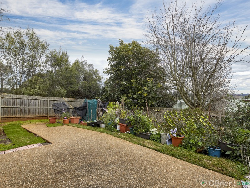 3/20-22 Lampard Road, Drouin VIC 3818