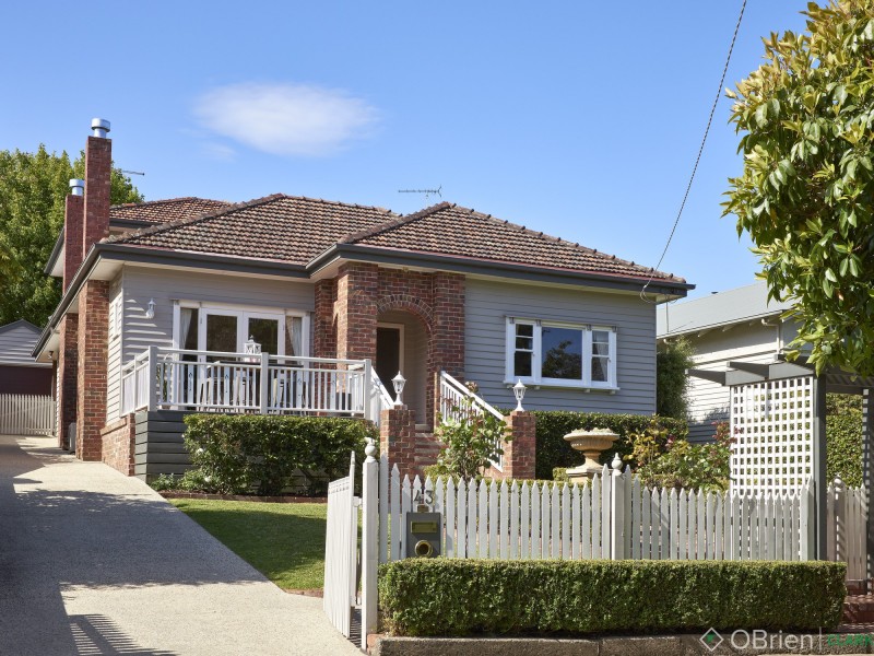 43 Clifford Street, Warragul VIC 3820