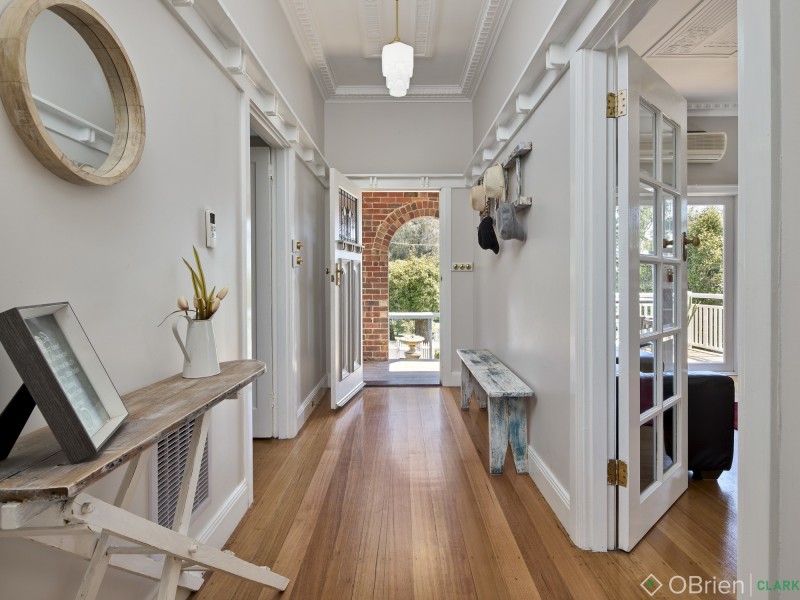 43 Clifford Street, Warragul VIC 3820