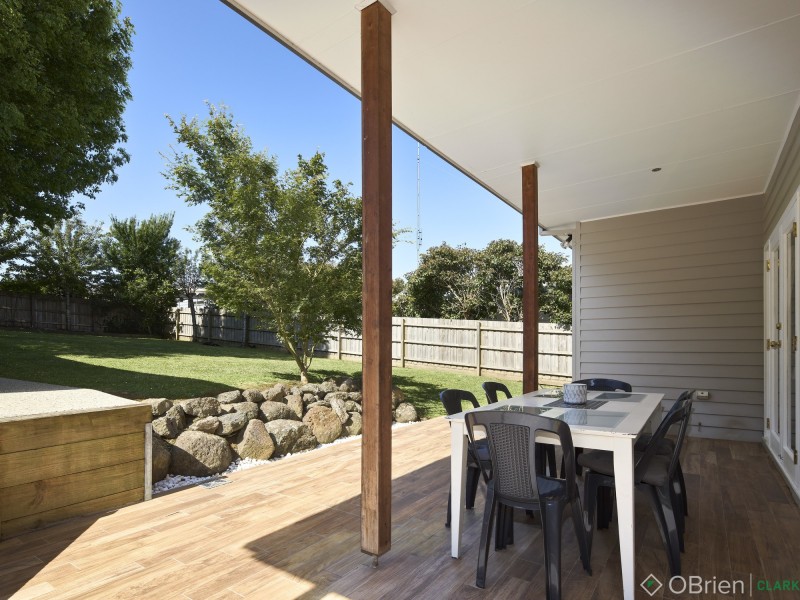 43 Clifford Street, Warragul VIC 3820