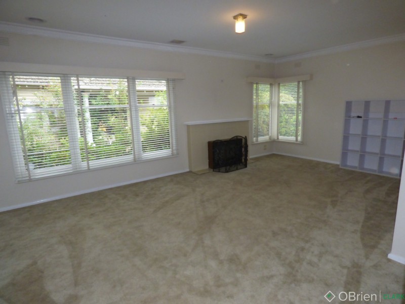 33 Princes Highway, Trafalgar VIC 3824