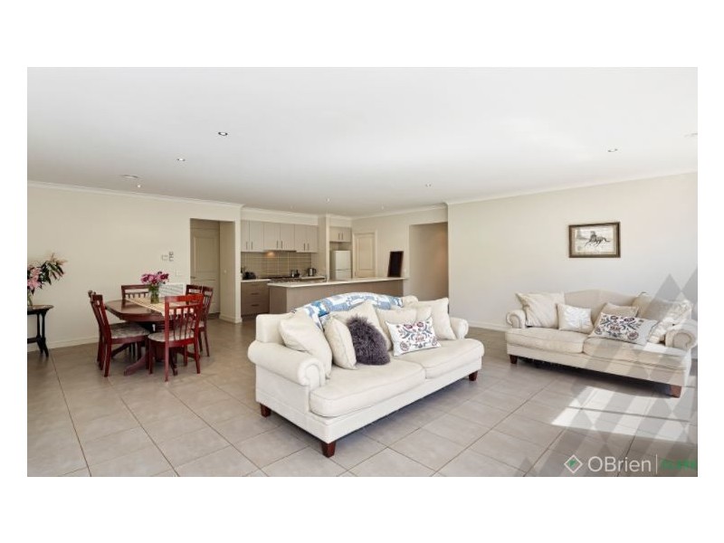 358 Normanby Street, Warragul VIC 3820