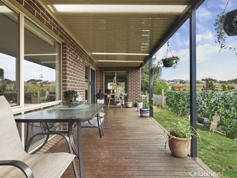 13 Toorongo Street, Drouin VIC 3818