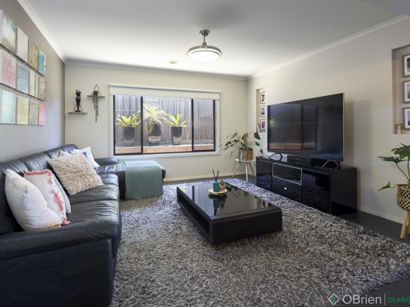 12 Valley Vista Drive, Warragul VIC 3820
