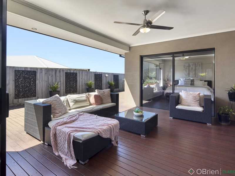 12 Valley Vista Drive, Warragul VIC 3820