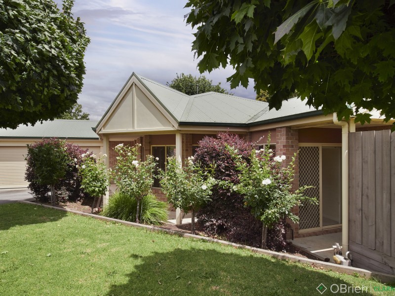 1/5 Karrala Court, Drouin VIC 3818