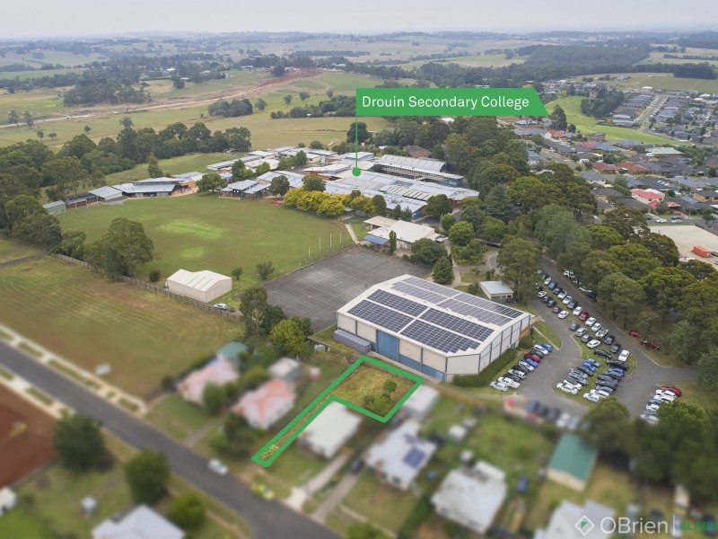 13a McKindlay Street, Drouin VIC 3818