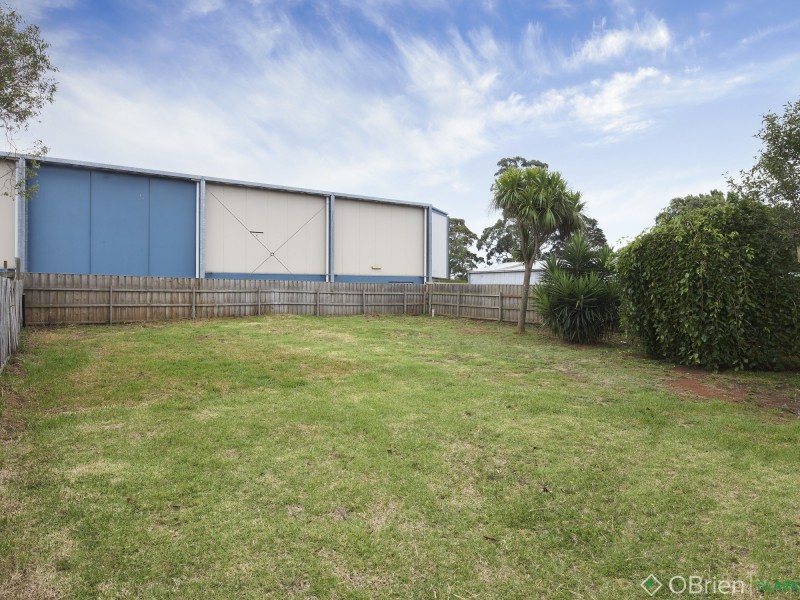 13a McKindlay Street, Drouin VIC 3818