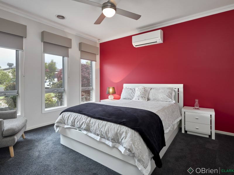 19 Richie Court, Drouin VIC 3818