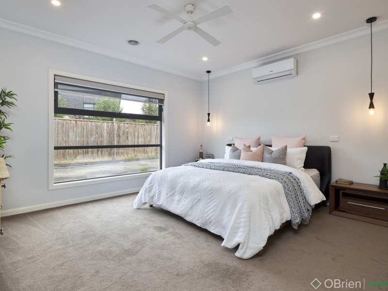 61 Jackson Drive, Drouin VIC 3818
