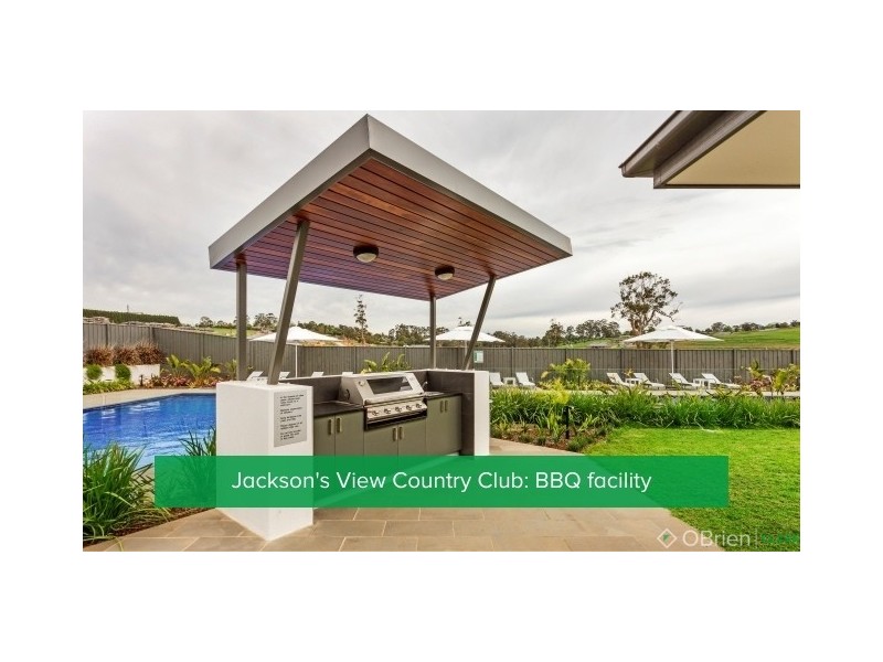61 Jackson Drive, Drouin VIC 3818
