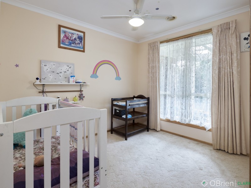 20 Outlook Drive, Drouin VIC 3818