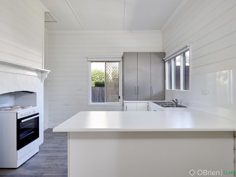 1/14 Church Street, Drouin VIC 3818