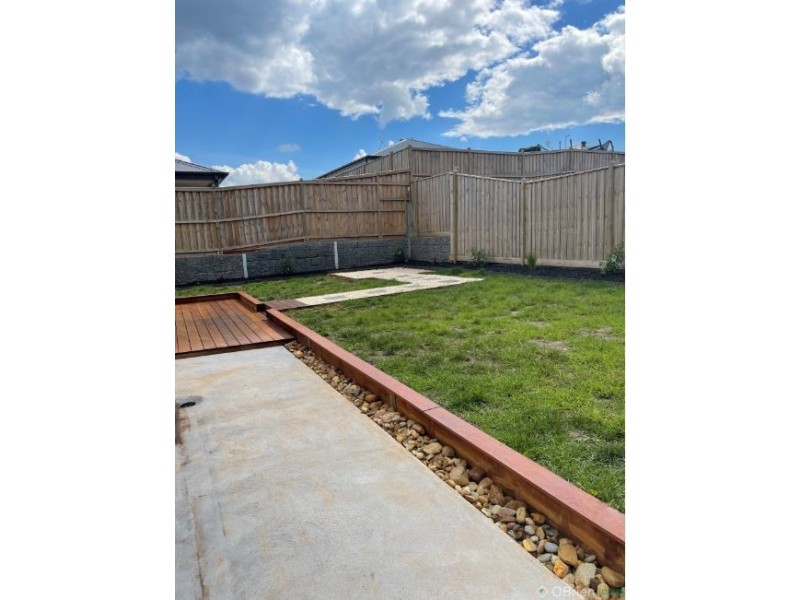 4 Hickory Street, Warragul VIC 3820