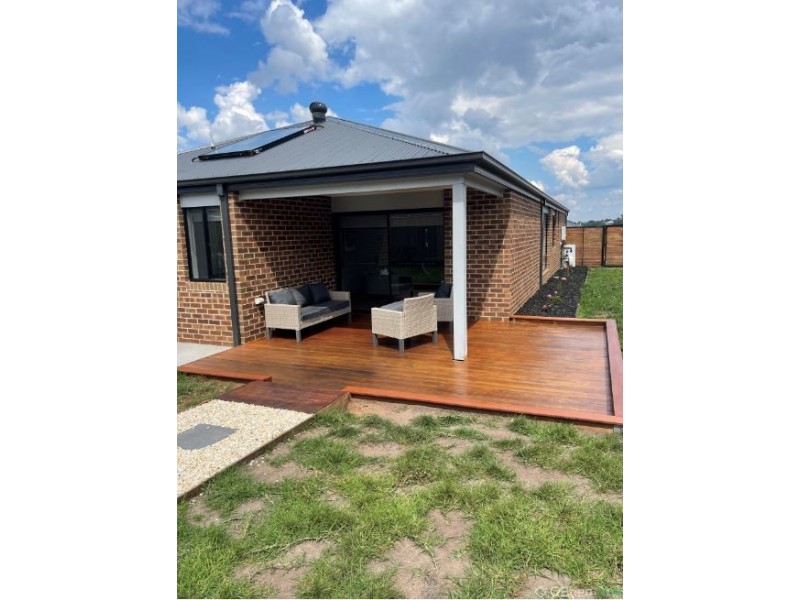 4 Hickory Street, Warragul VIC 3820