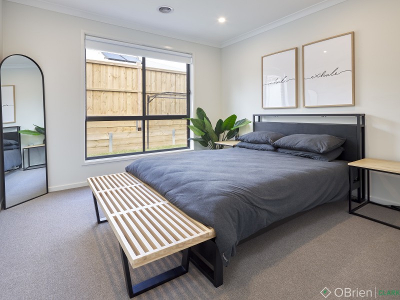 28 King Parrot Boulevard, Drouin VIC 3818