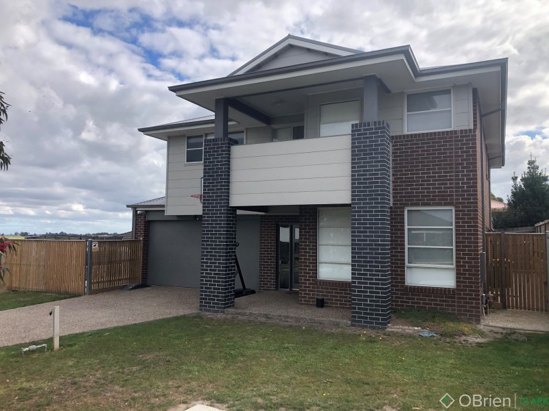 10 Kirkstall Close, Garfield VIC 3814