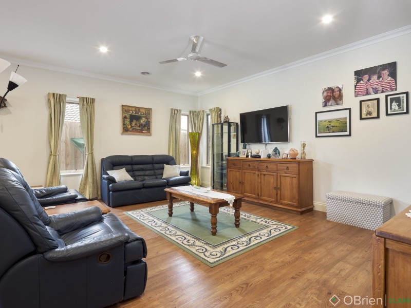 5 Bronte Court, Drouin VIC 3818