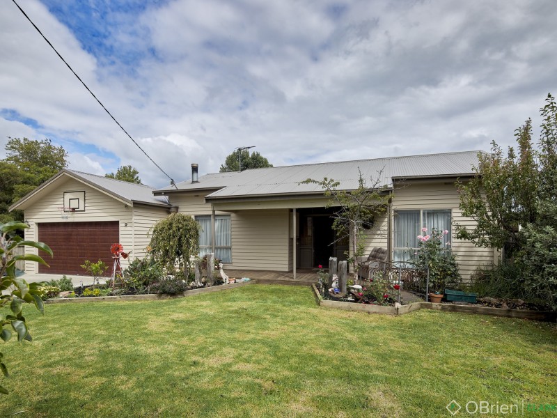 16 Church Street, Longwarry VIC 3816