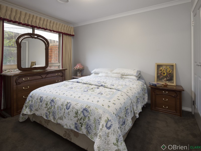 3/235 Princes Way, Drouin VIC 3818