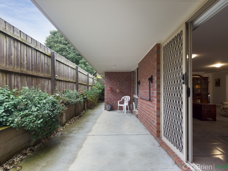 3/235 Princes Way, Drouin VIC 3818