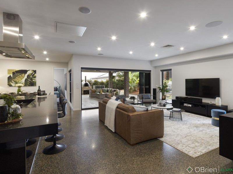 4 Empire Avenue, Drouin VIC 3818