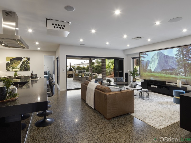 4 Empire Avenue, Drouin VIC 3818