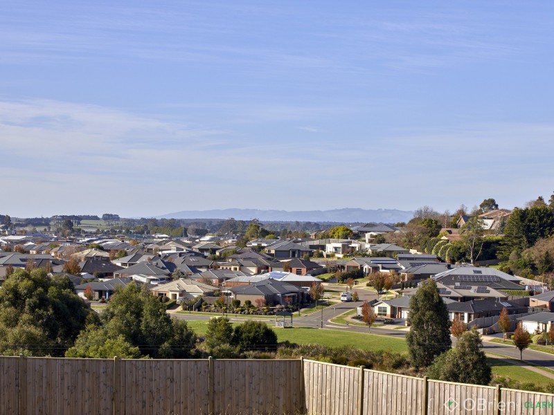 5 Glenhuntly Court, Warragul VIC 3820