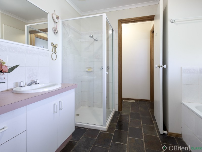 25A Neerim Street, Drouin VIC 3818