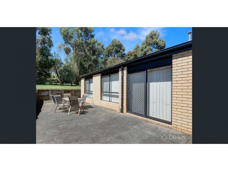 20 Sutherland Way, Drouin VIC 3818