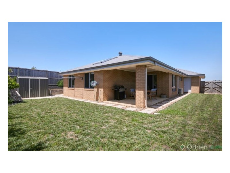 77 Silkwood Drive, Warragul VIC 3820