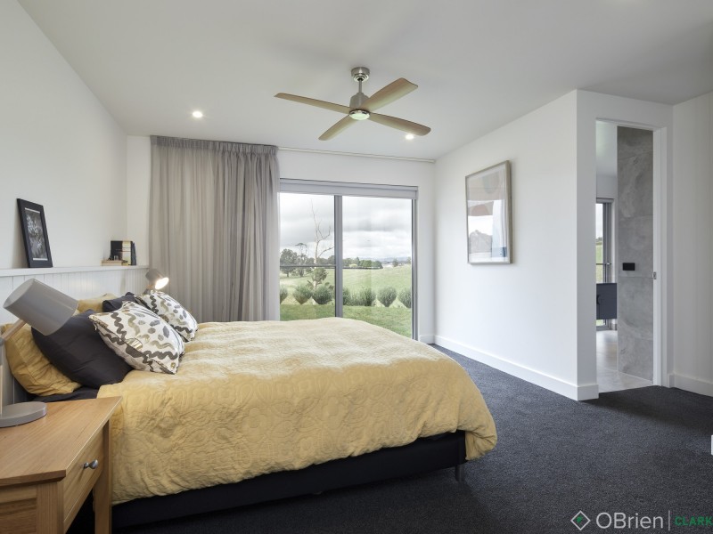 14 Lillico Road, Warragul VIC 3820