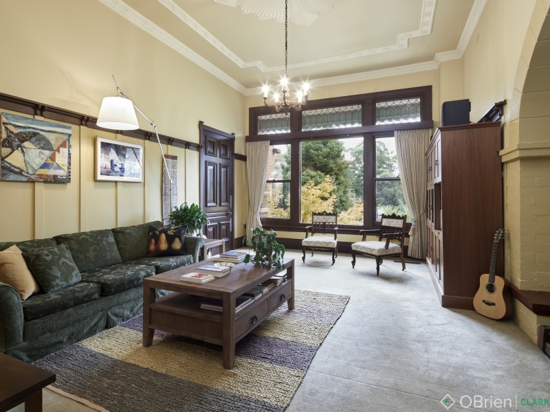 9 Toorak Avenue, Warragul VIC 3820